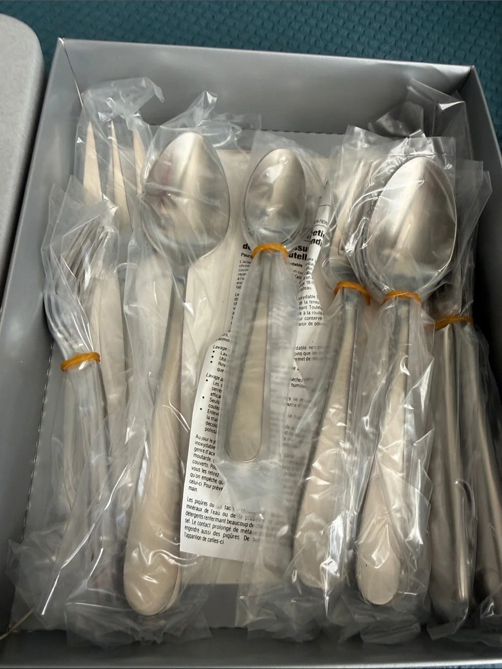 Crate&Barrel Willow Flatware Set in Silver Stainless Finish-18 pieces
